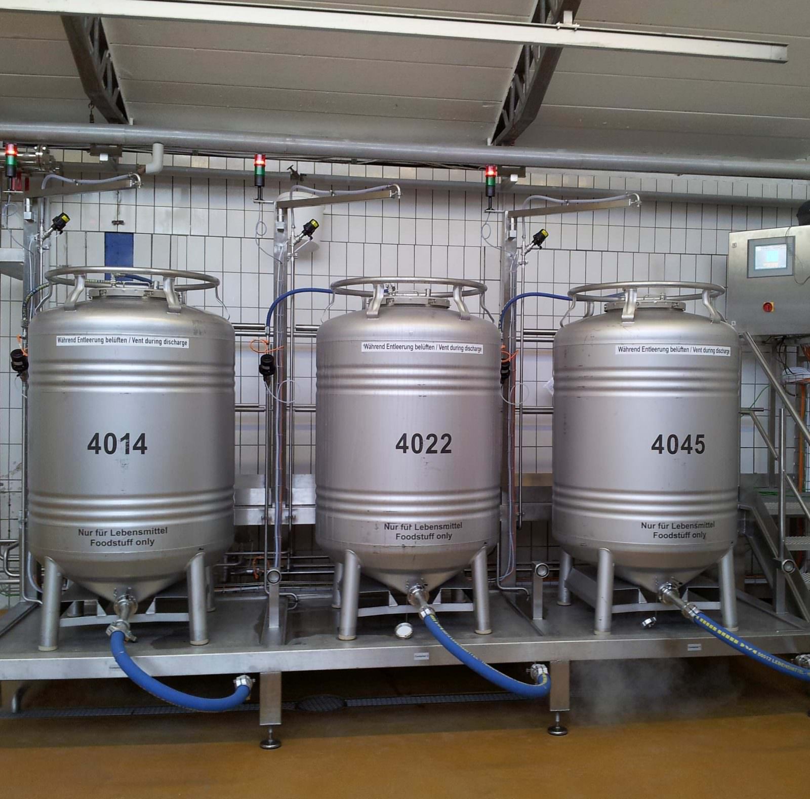 Ruland Containersterilisation Container bei der Sterilisation mit Steuerung